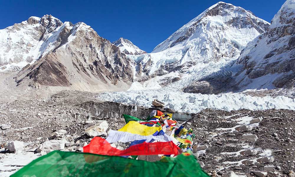 best time to hike everest base camp