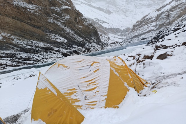 best winter treks in himalayas 