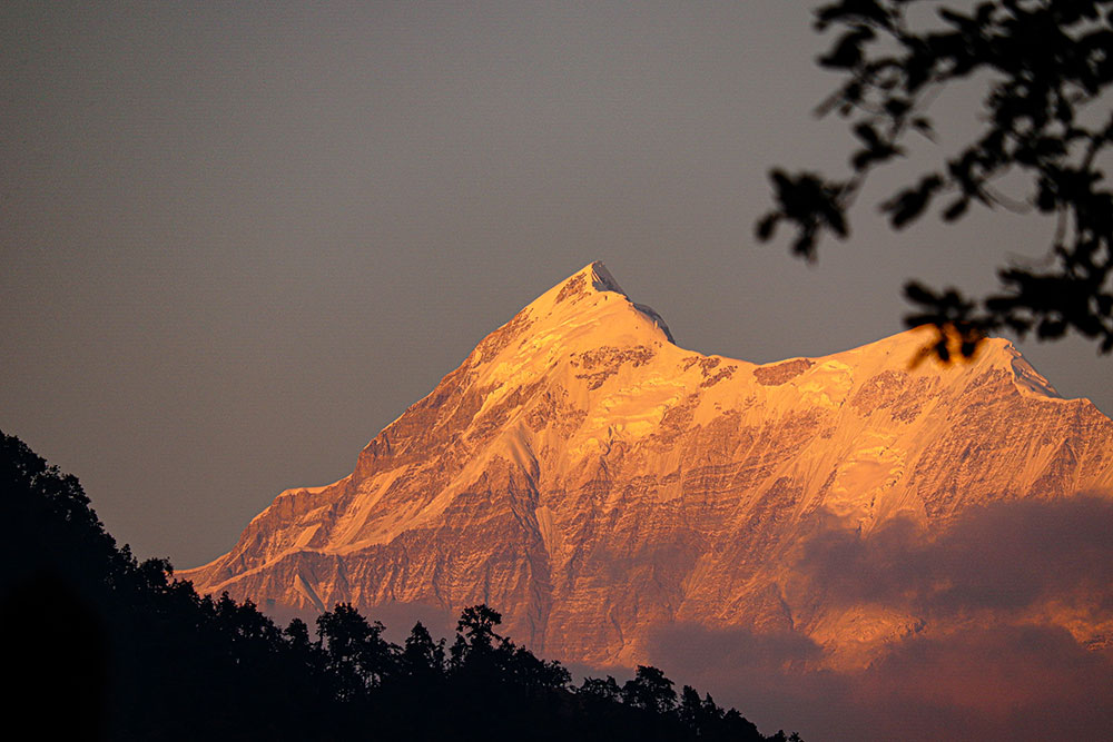 brahmatal trek best time